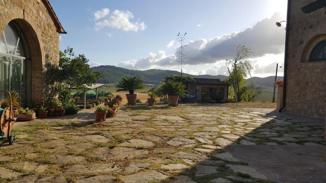 Agriturismo Casa Montecucco Giuncarico 外观 照片