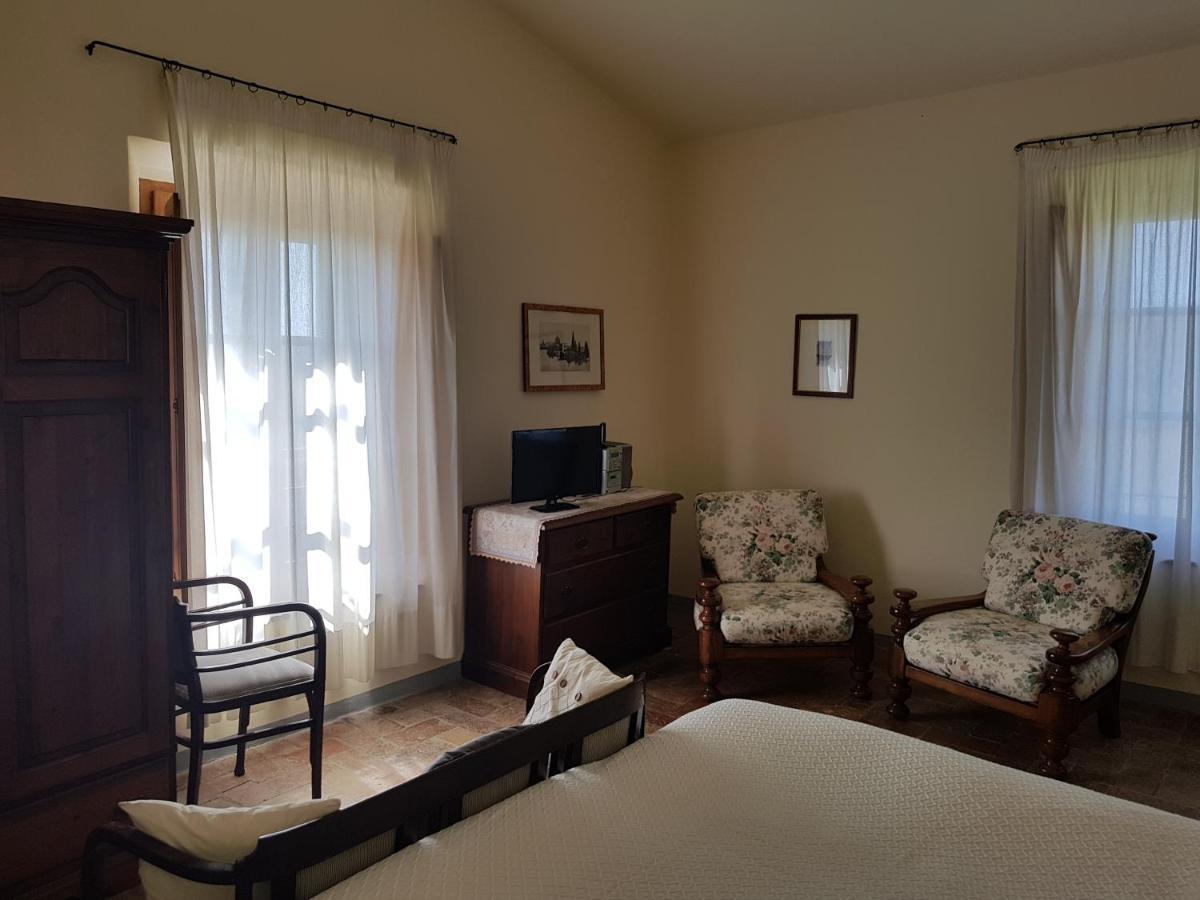 Agriturismo Casa Montecucco Giuncarico 外观 照片