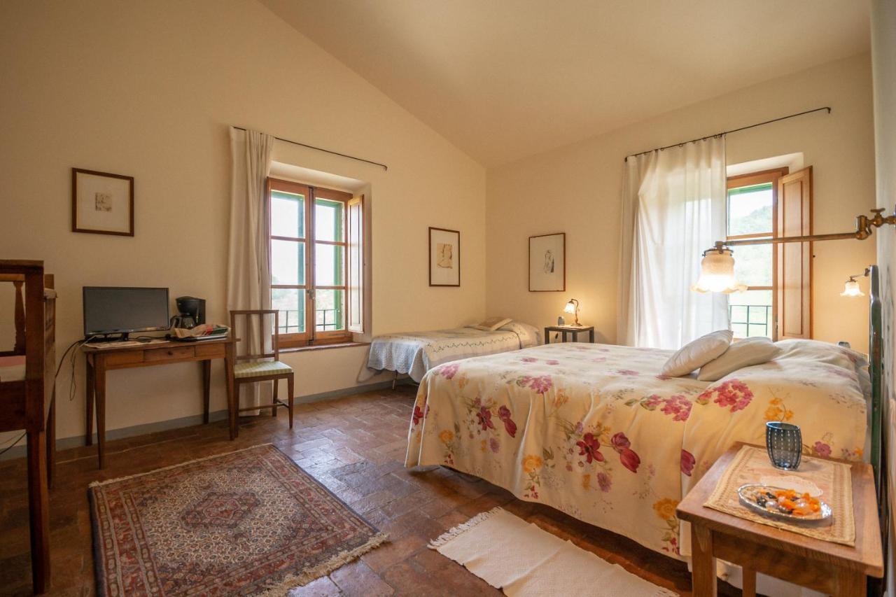 Agriturismo Casa Montecucco Giuncarico 外观 照片