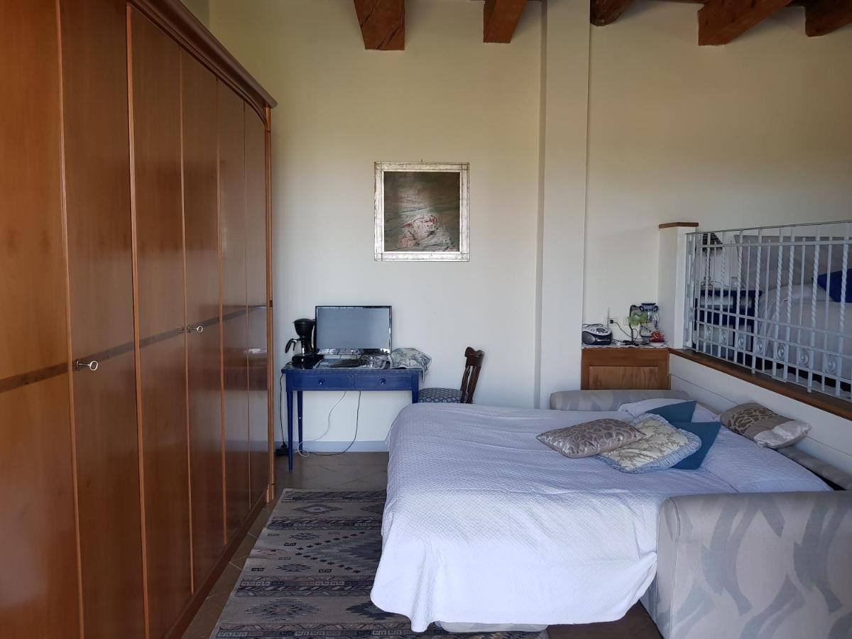 Agriturismo Casa Montecucco Giuncarico 外观 照片